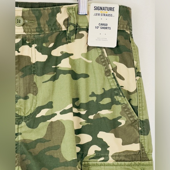 Signature by Levi Strauss & Co. Men's Cargo 10” Camo Shorts Waist 33” NWT - Picture 5 of 13